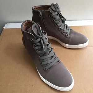 Linea Paolo Brenna size 8 grey wedge sneakers